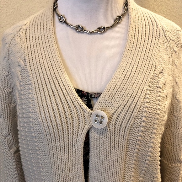 CAbi Cropped Cardigan Beach Cable Knit Summer Shrug Embrace 918 Small Coas… - Picture 3 of 7
